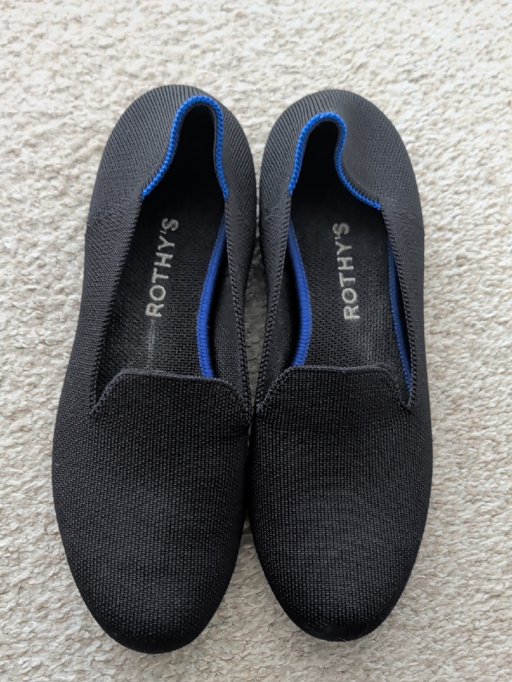 🖤 Rothy's 🖤 Black Loafer Slip-On Flats sz 8 GUC